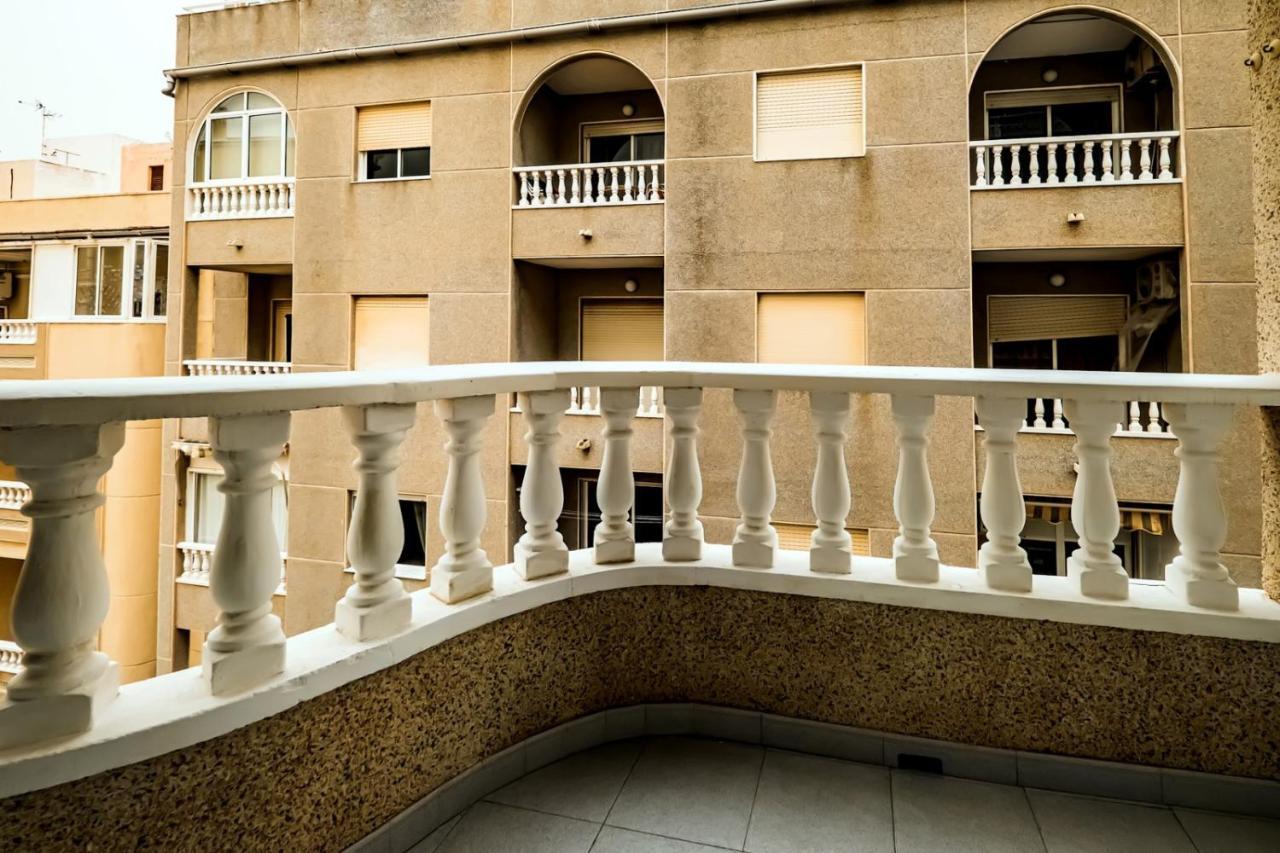 Apartamento Alegria Id105 Torrevieja Exterior foto